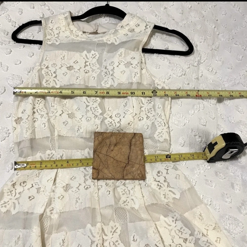 ASTR Anthropologie Woman’s Lace High Neck Mesh Cream Cutout Romper Jumpsuit Sz S
